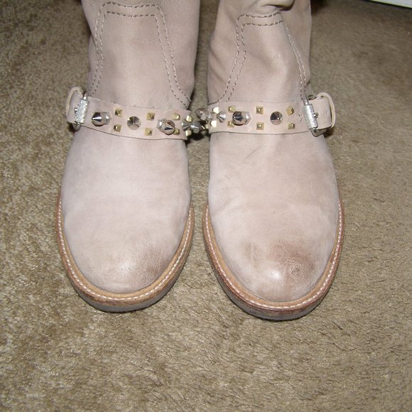 size 8.5 SAM EDELMAN Taupe/beige Leather Studded Biker Moto boots - Picture 6 of 15